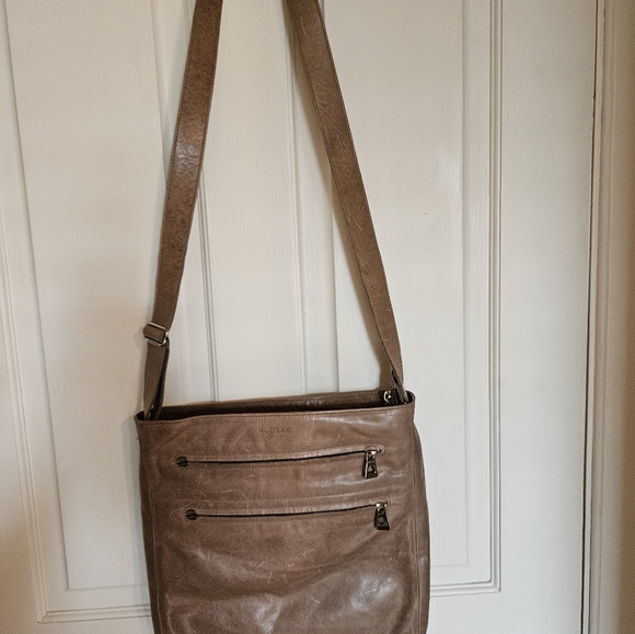 Crossbody Rudsak purse - Picture 6 of 6